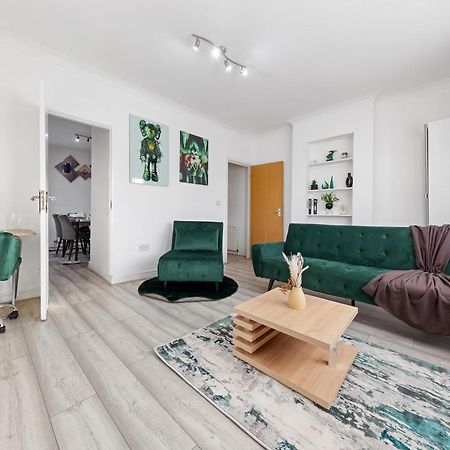 Green Hype - 10 Mins To Stadium - Sleeps 8 Londra Exterior foto