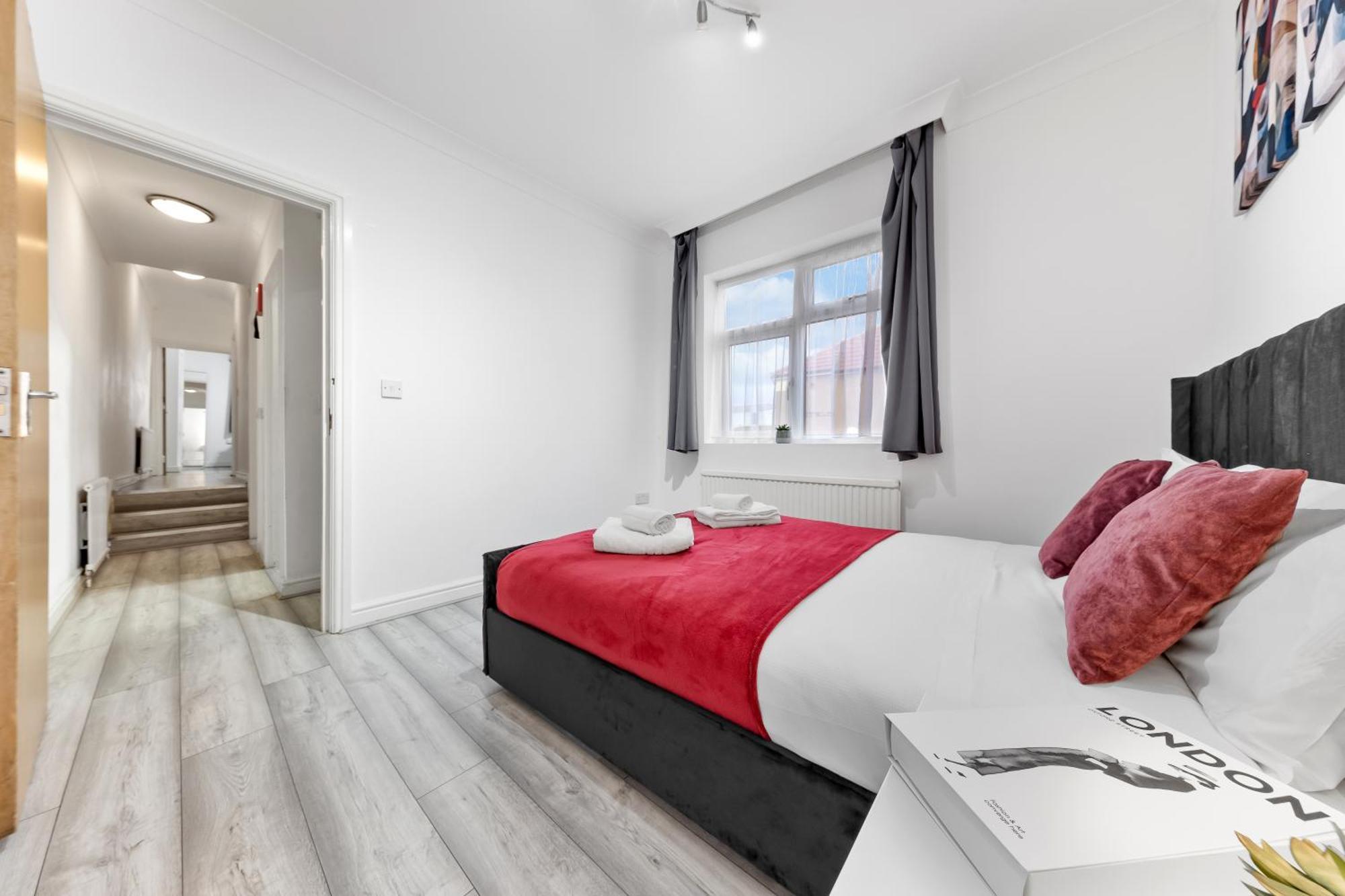 Green Hype - 10 Mins To Stadium - Sleeps 8 Londra Exterior foto